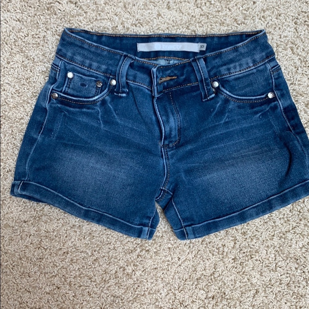 TRACTR shorts, girls 10